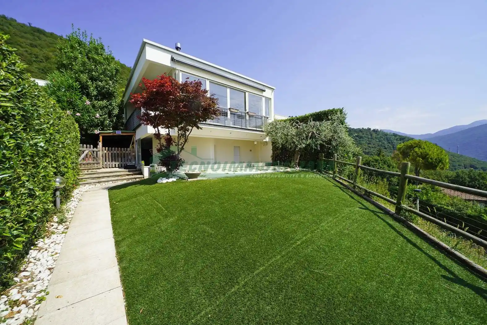 Villa in vendita a Salò