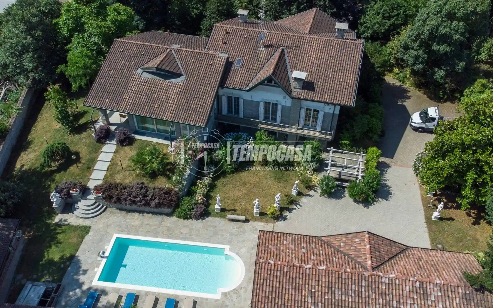 Villa in vendita a Castano Primo