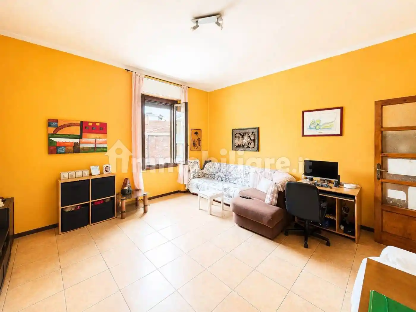 Appartamento in vendita a Vercelli