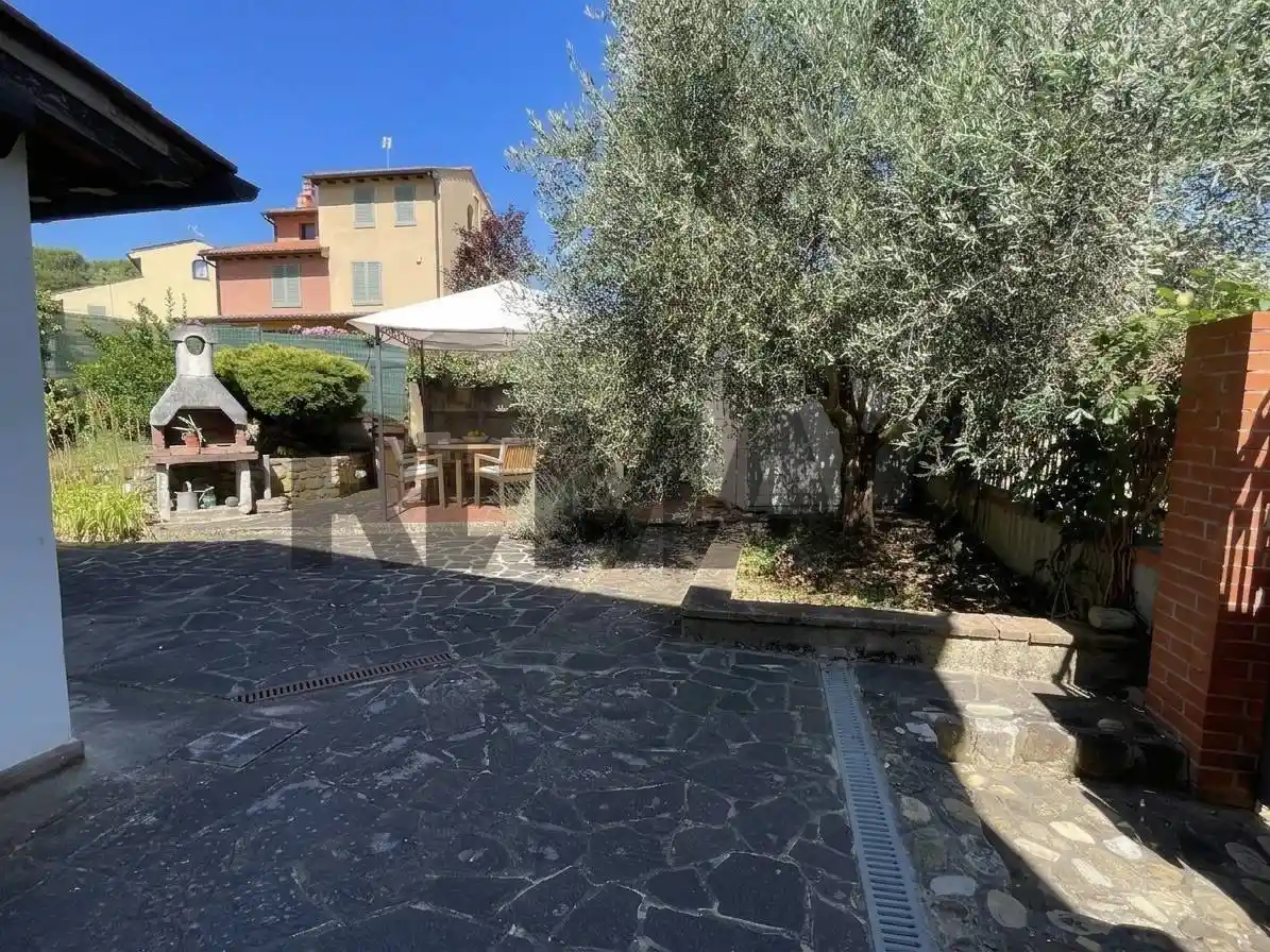 Casa indipendente in vendita a Montelupo Fiorentino