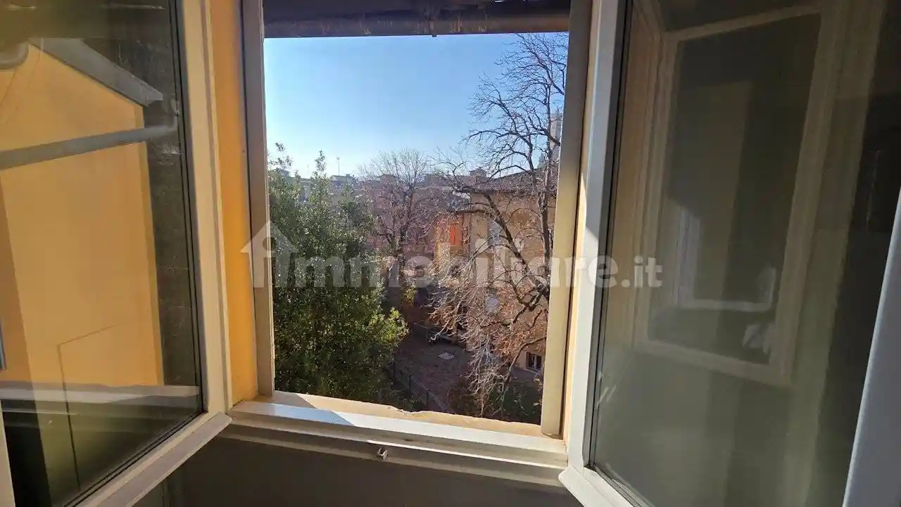 Appartamento in affitto a Bologna