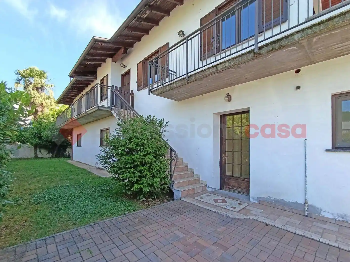 Villa in vendita a Paruzzaro