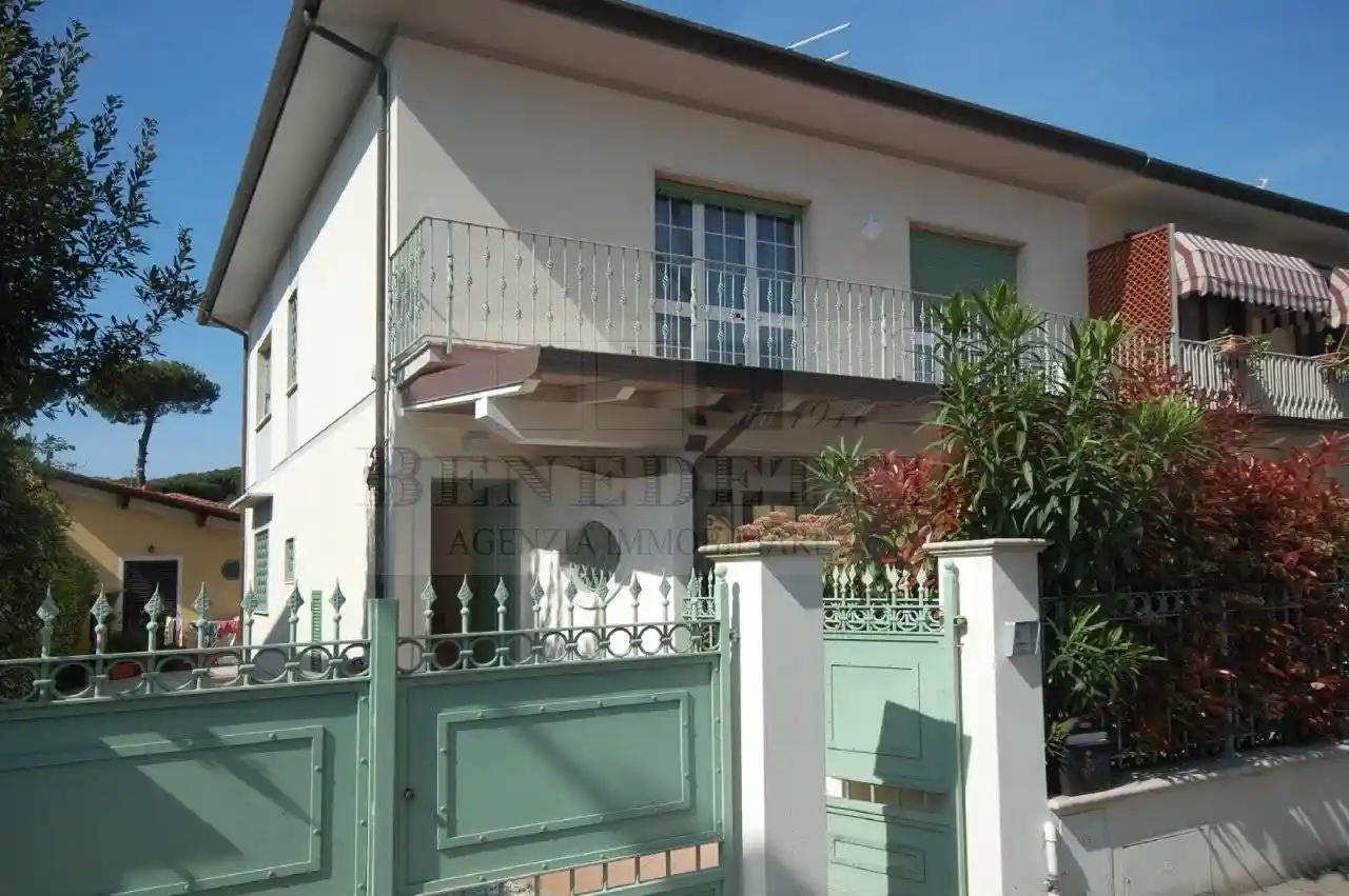 Appartamento in vendita a Pietrasanta