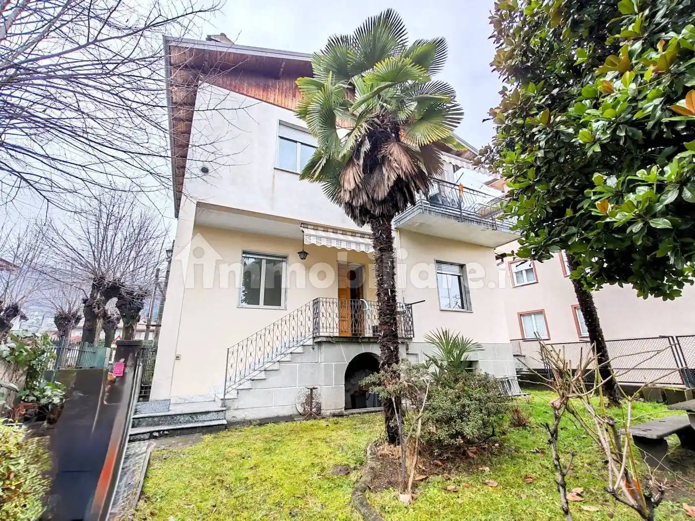 Appartamento in vendita a Baveno