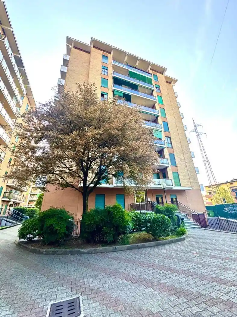 Appartamento in vendita a Cologno Monzese