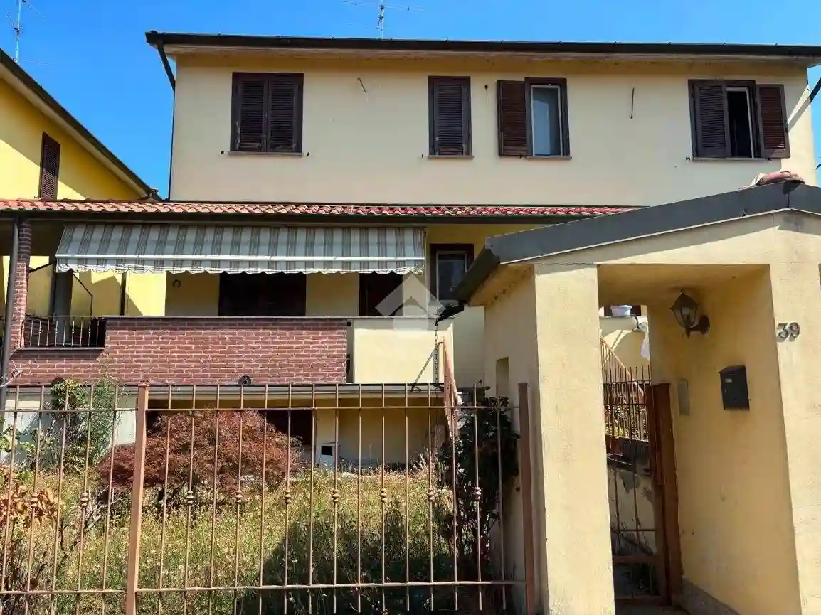 Villetta a schiera - foto 2
