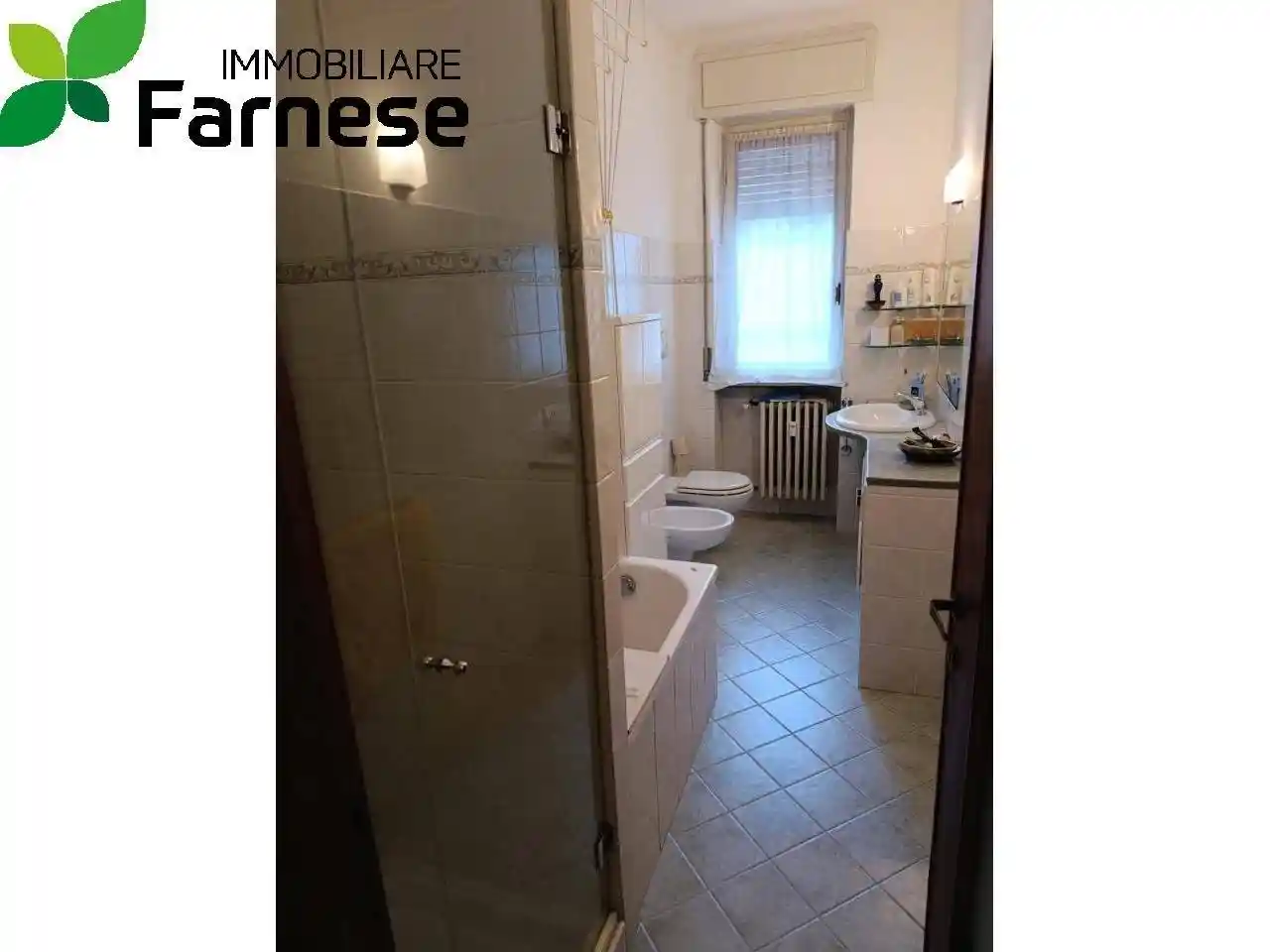 Appartamento in vendita a Piacenza