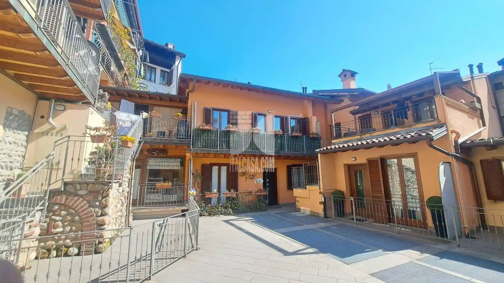 Appartamento in vendita a Alzano Lombardo