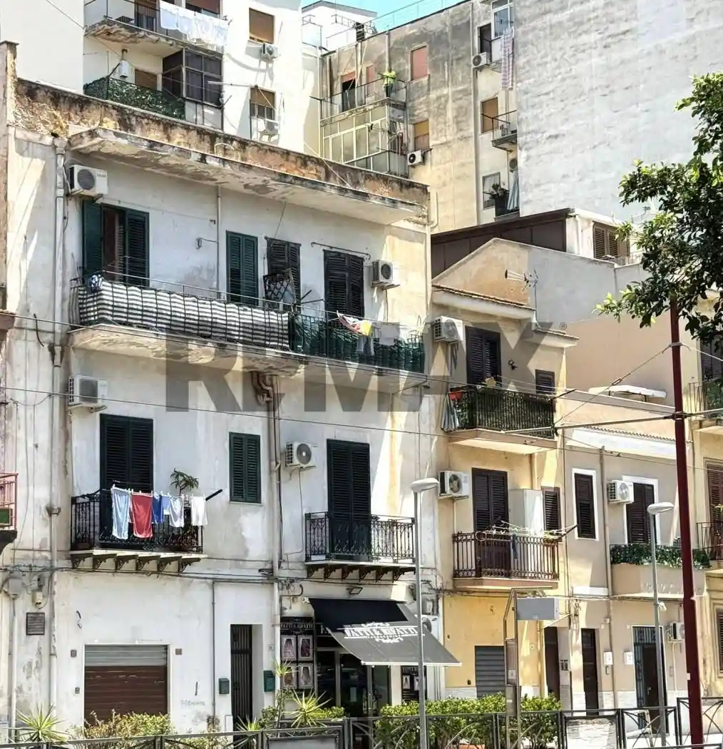 Appartamento in vendita a Palermo