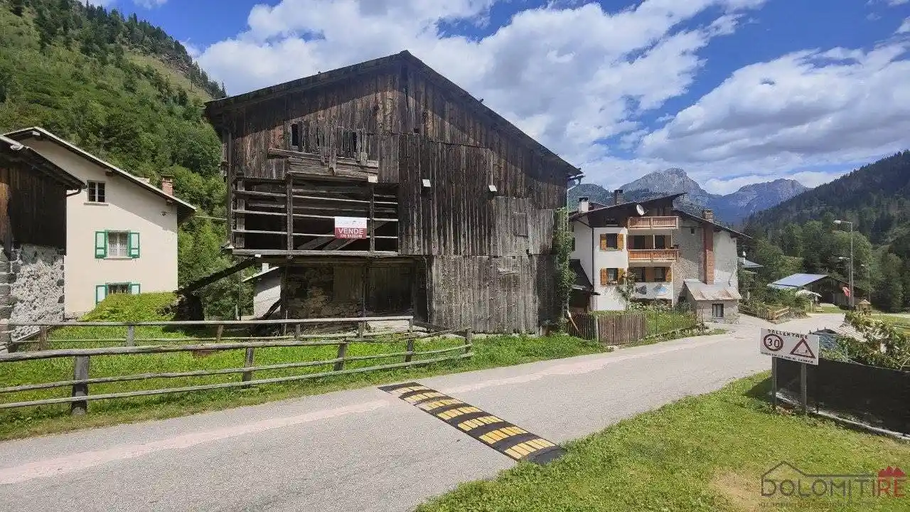 Rustico - Casale in vendita a Rocca Pietore