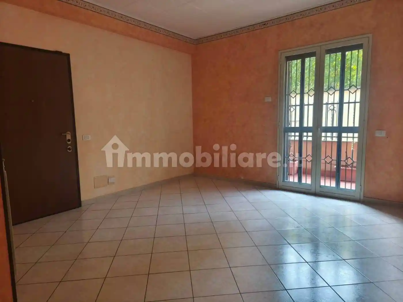 Appartamento in vendita a Camporotondo Etneo