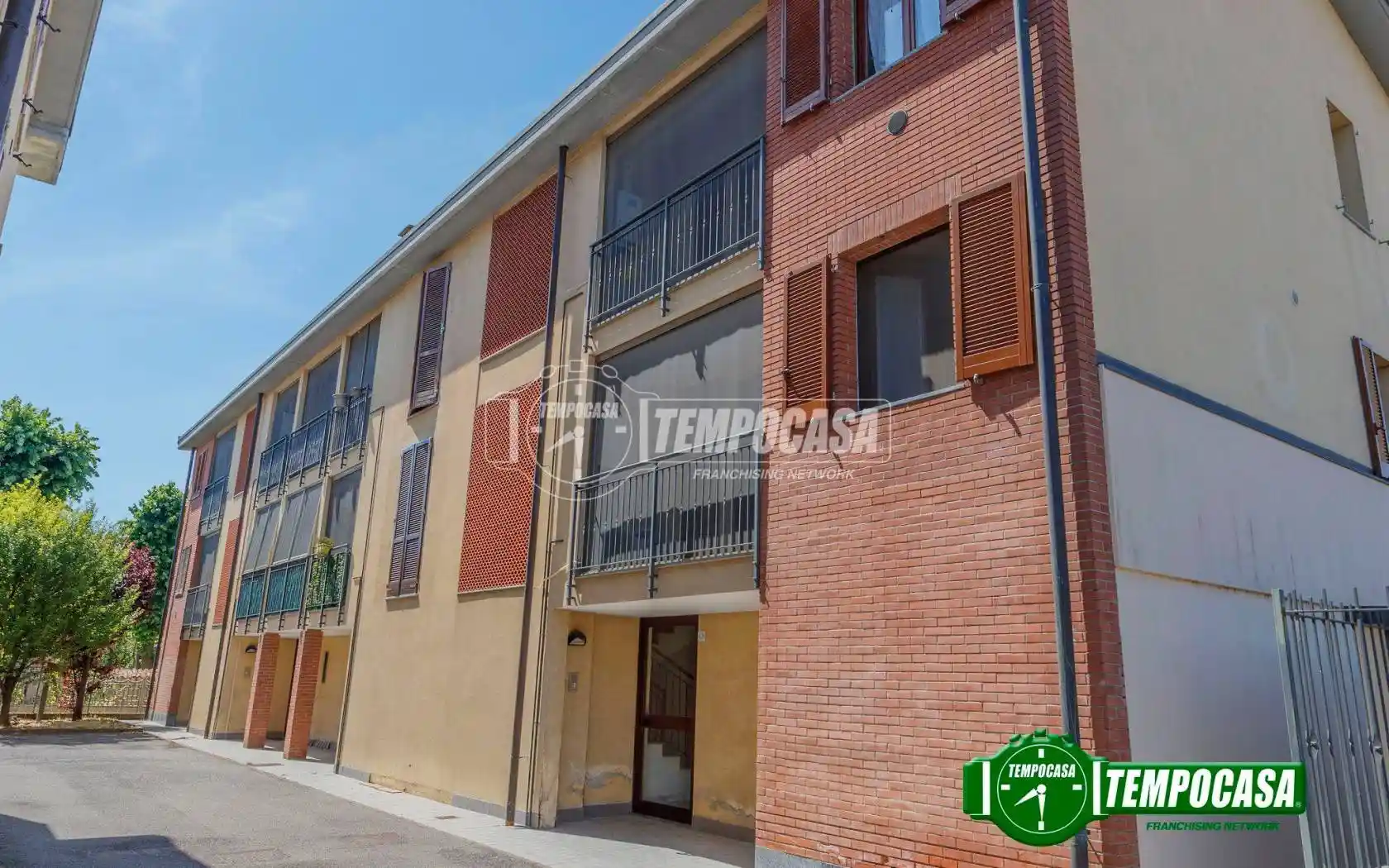 Appartamento in vendita a Vernate
