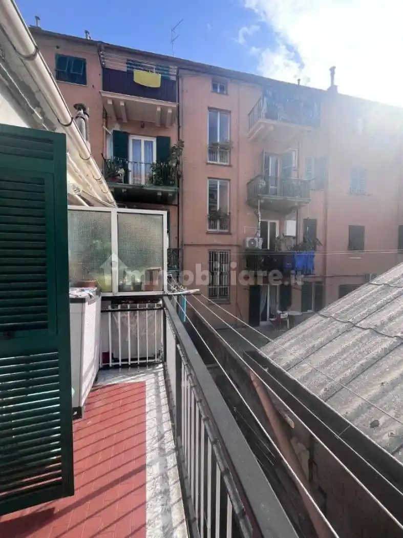 Appartamento in vendita a Genova