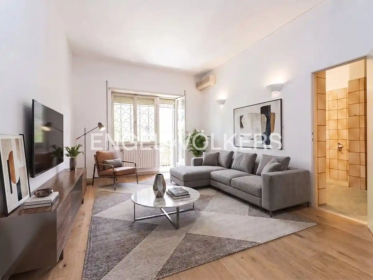 Appartamento in vendita a Roma