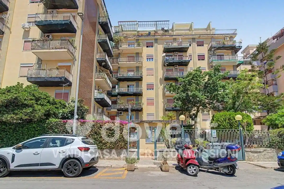 Appartamento in vendita a Palermo