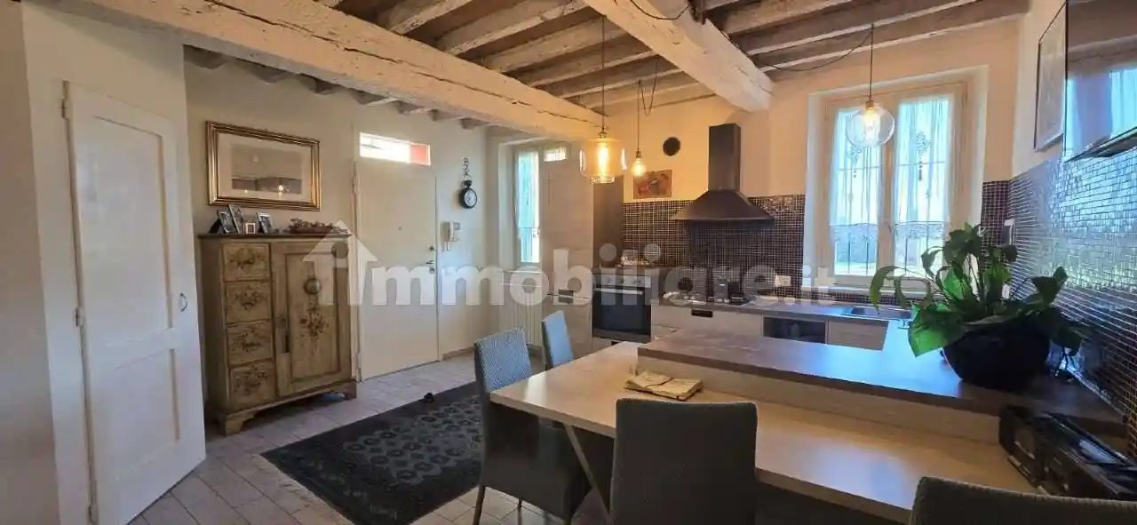 Casa indipendente in vendita a Modena