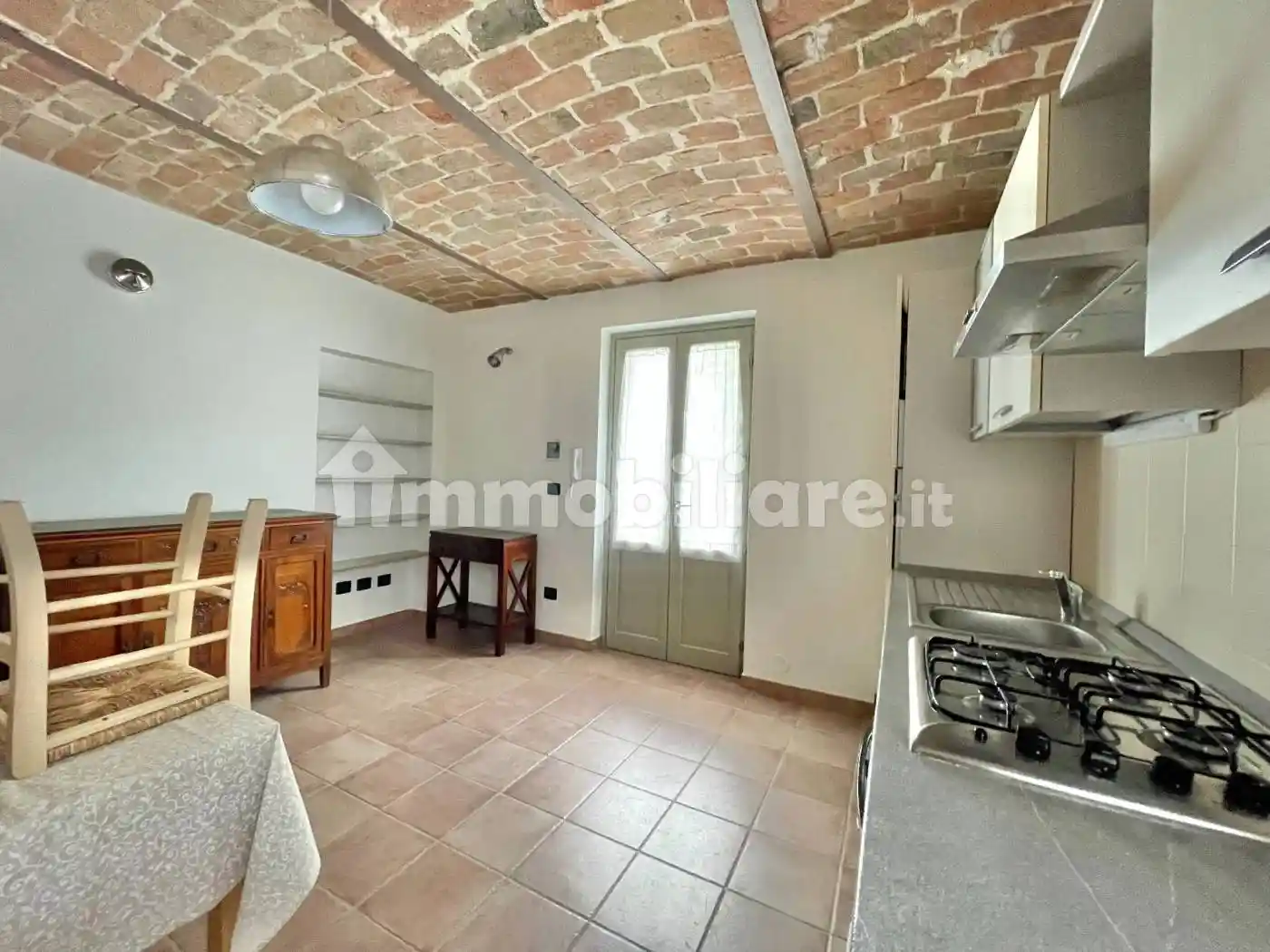 Appartamento in affitto a Nizza Monferrato