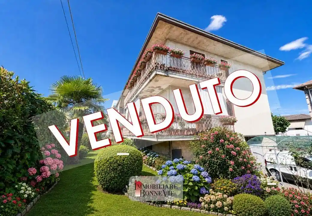 Appartamento in vendita a Cadorago