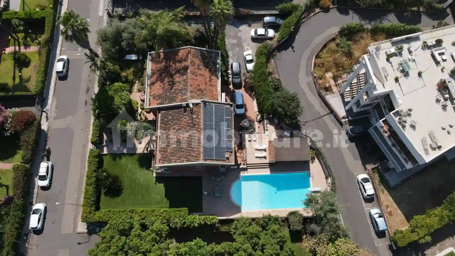 Villa - foto 2