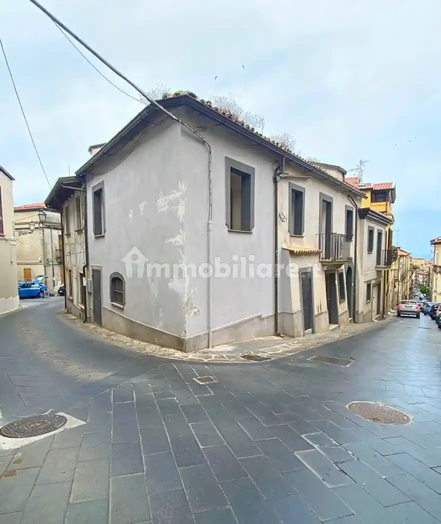 Casa indipendente in vendita a Vibo Valentia