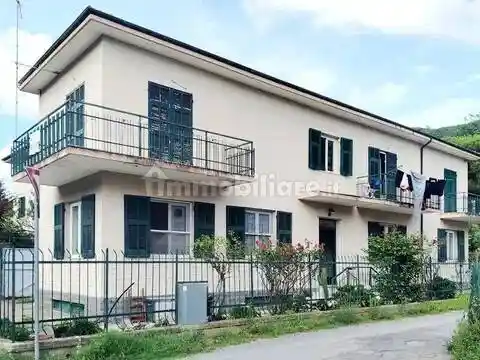 Villa in vendita a Albisola Superiore