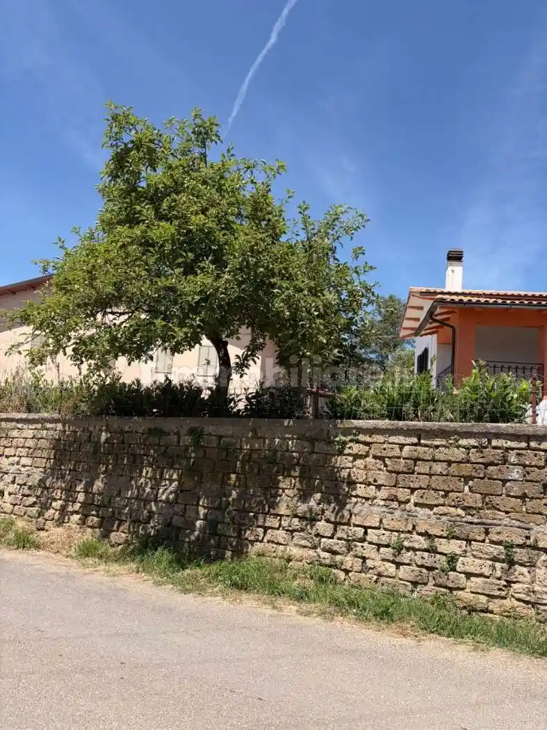 Villa in vendita a Sorano