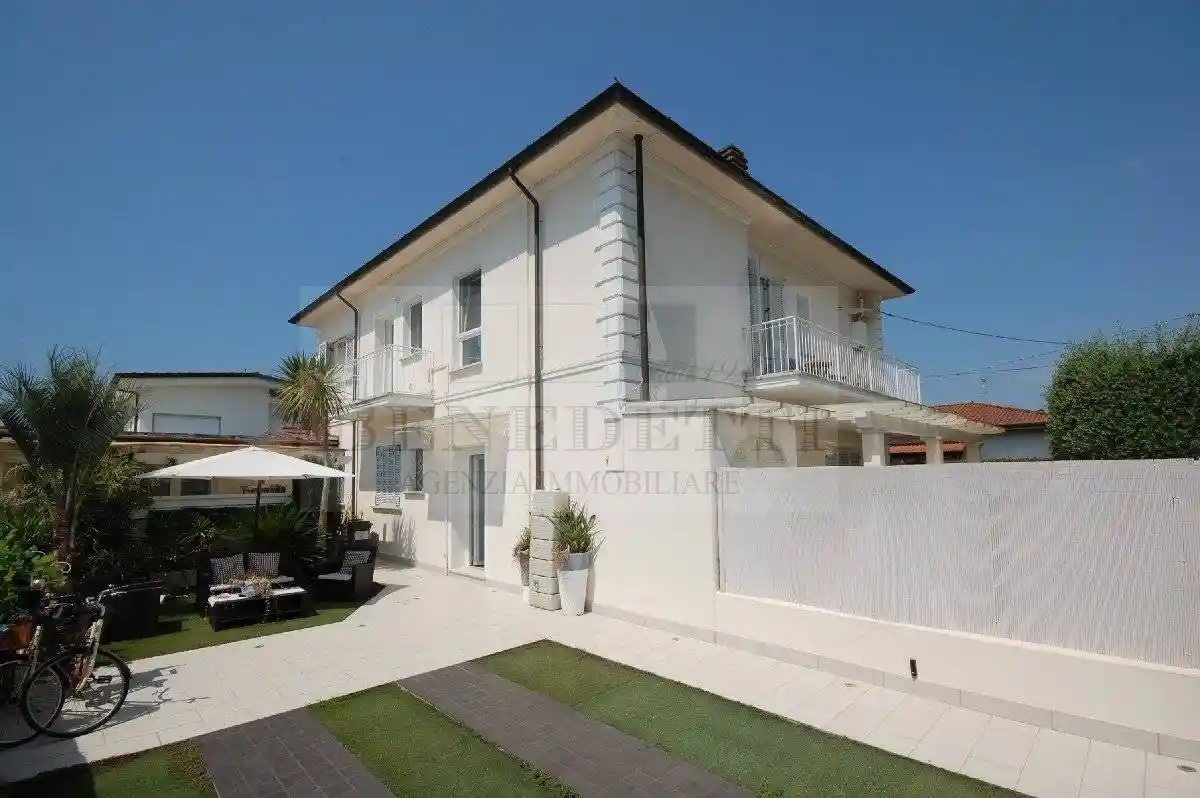 Appartamento in vendita a Pietrasanta