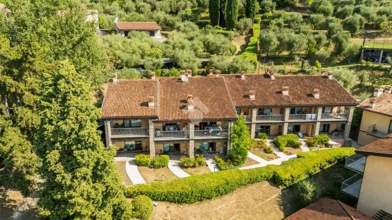 Appartamento in vendita a Gardone Riviera