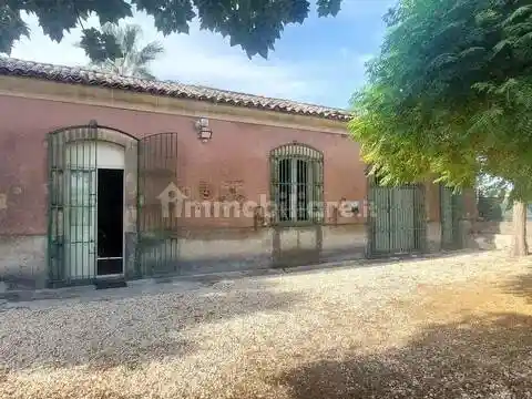 Villa in vendita a Paternò