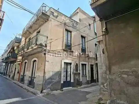 Villa in vendita a Paternò