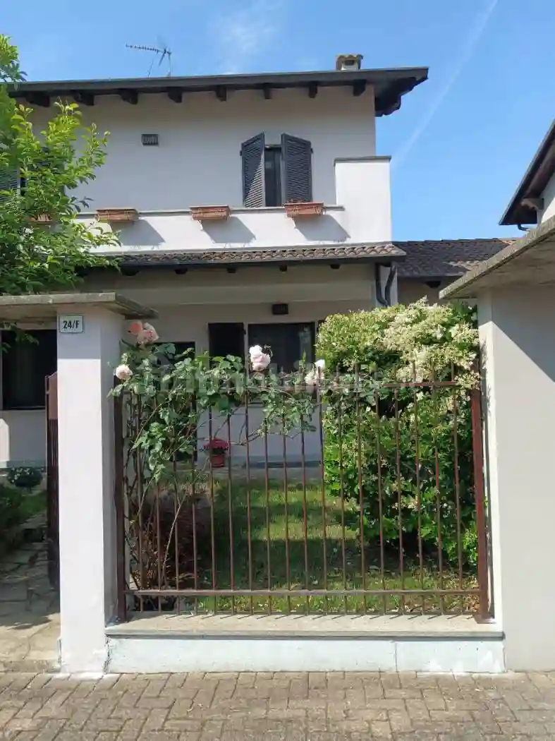 Villetta a schiera - foto 2