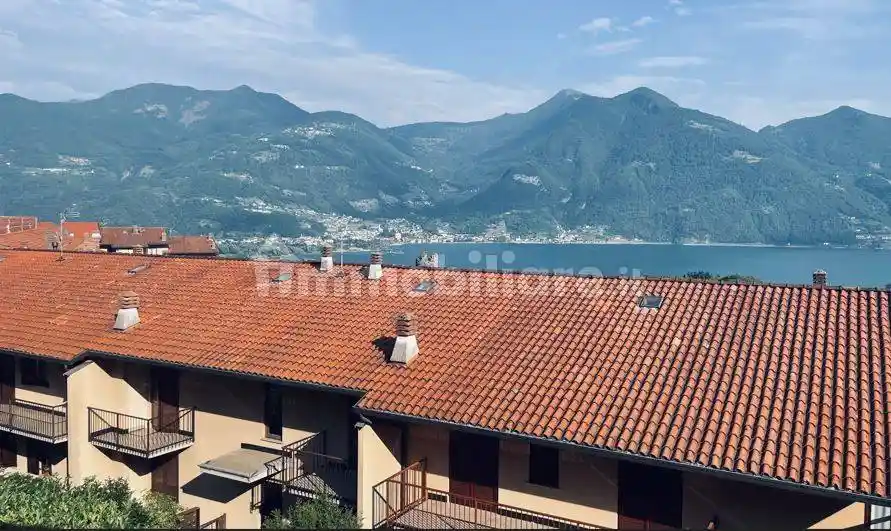 Appartamento in vendita a Lovere