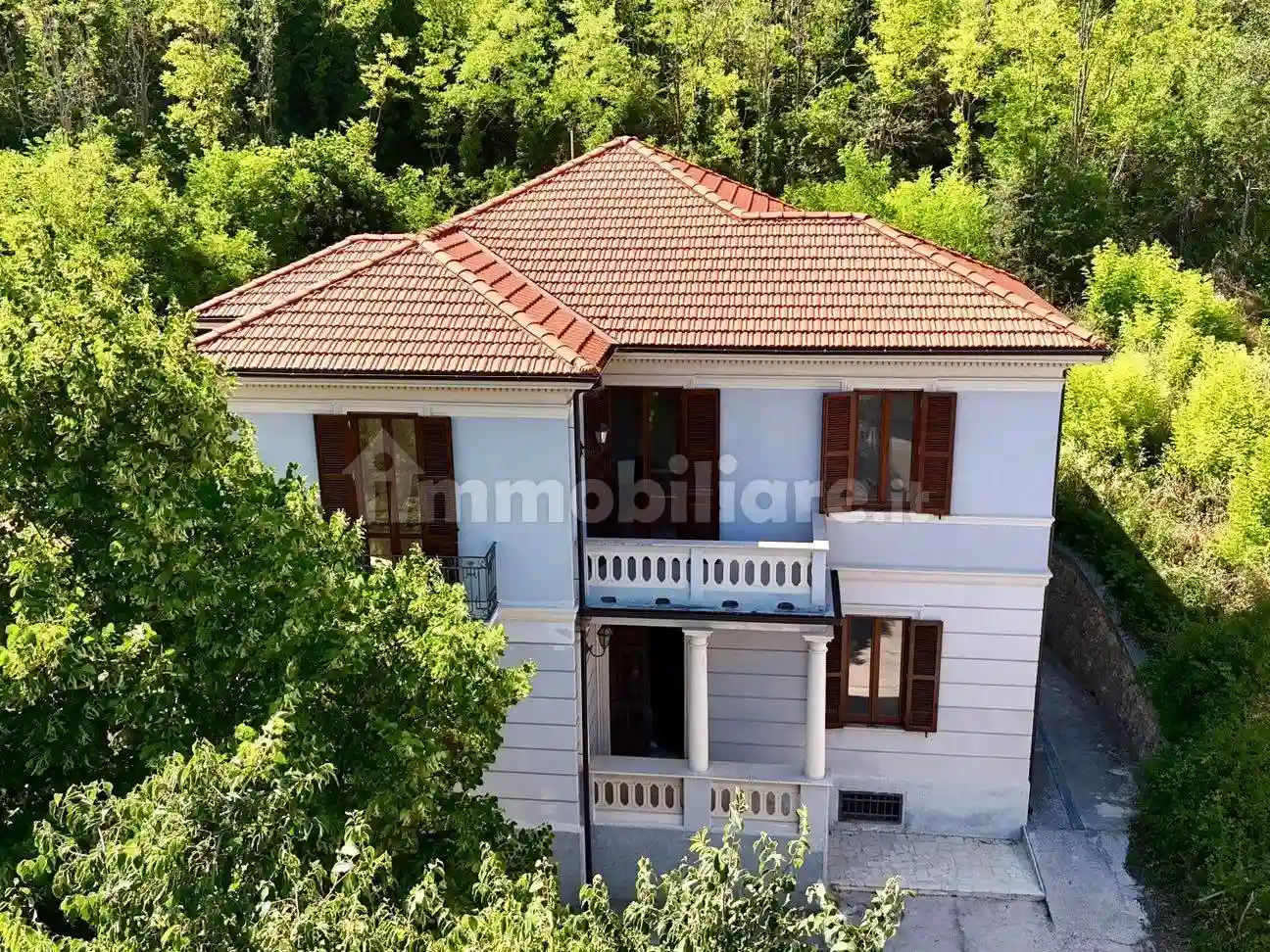 Villa - foto 2