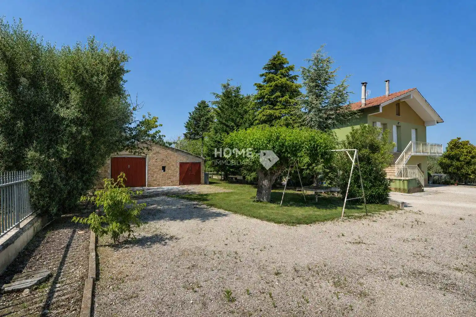 Rustico - Casale in vendita a Macerata