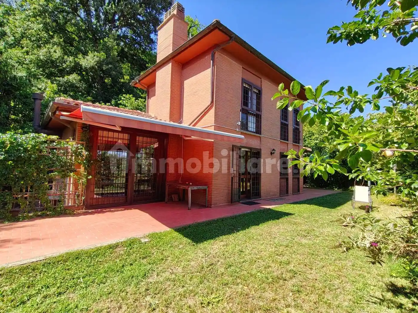 Villa in vendita a Ronciglione