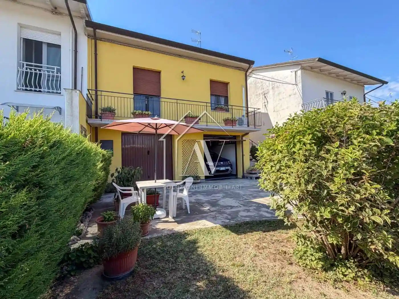 Villa - foto 2