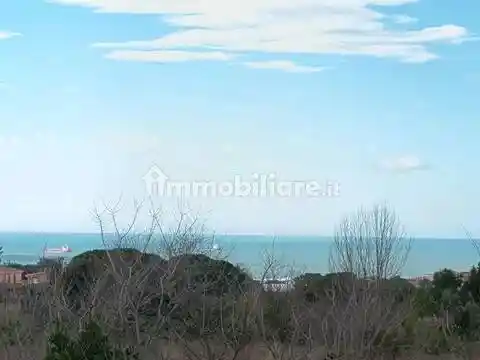 Villa in vendita a Livorno