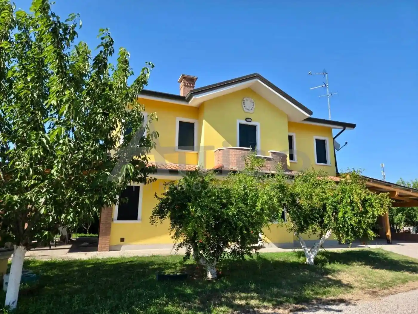 Villa in vendita a Gavello