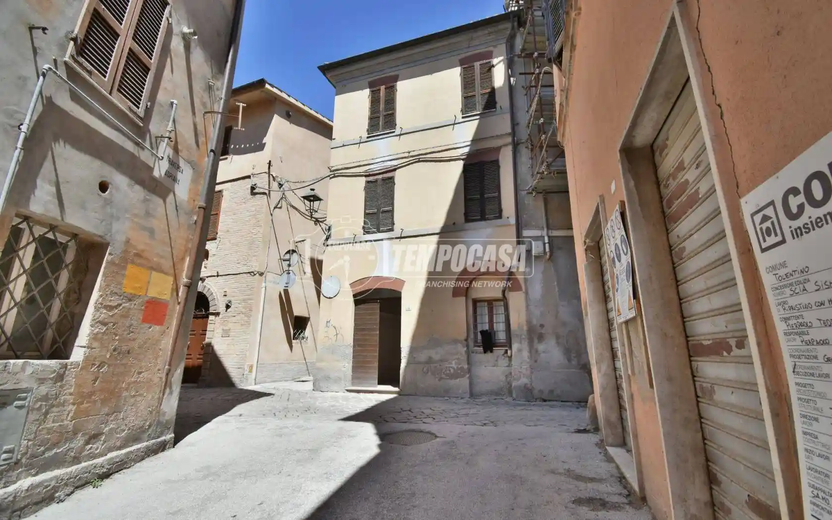 Casa indipendente in vendita a Tolentino