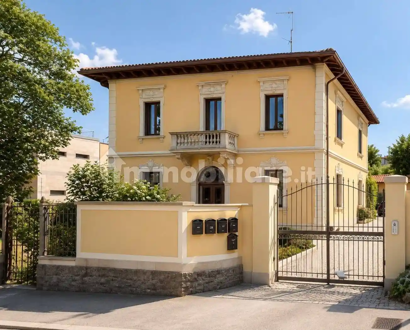 Appartamento in vendita a Lastra a Signa