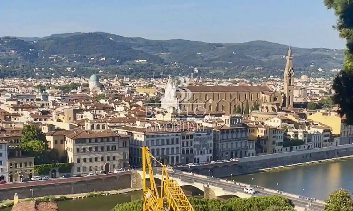 Appartamento in vendita a Firenze