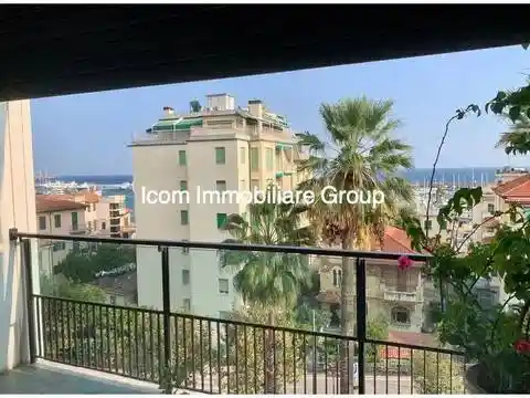 Appartamento in vendita a Sanremo