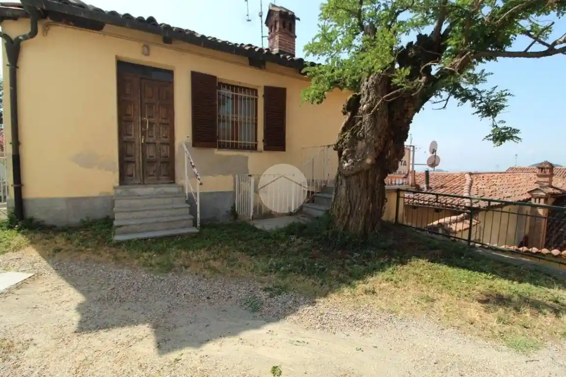Rustico - Casale in vendita a Sommariva Perno