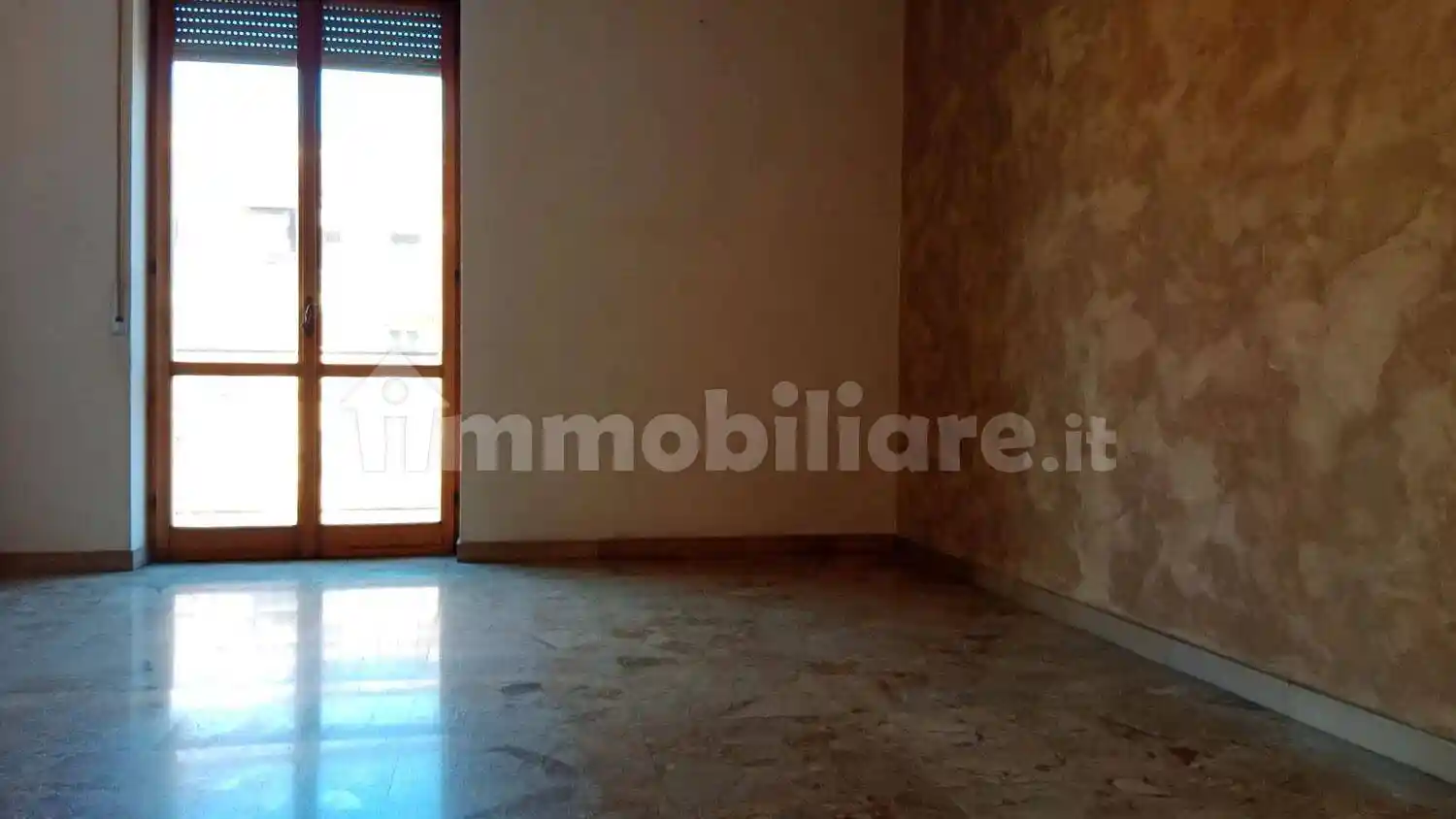 Appartamento in vendita a Piacenza