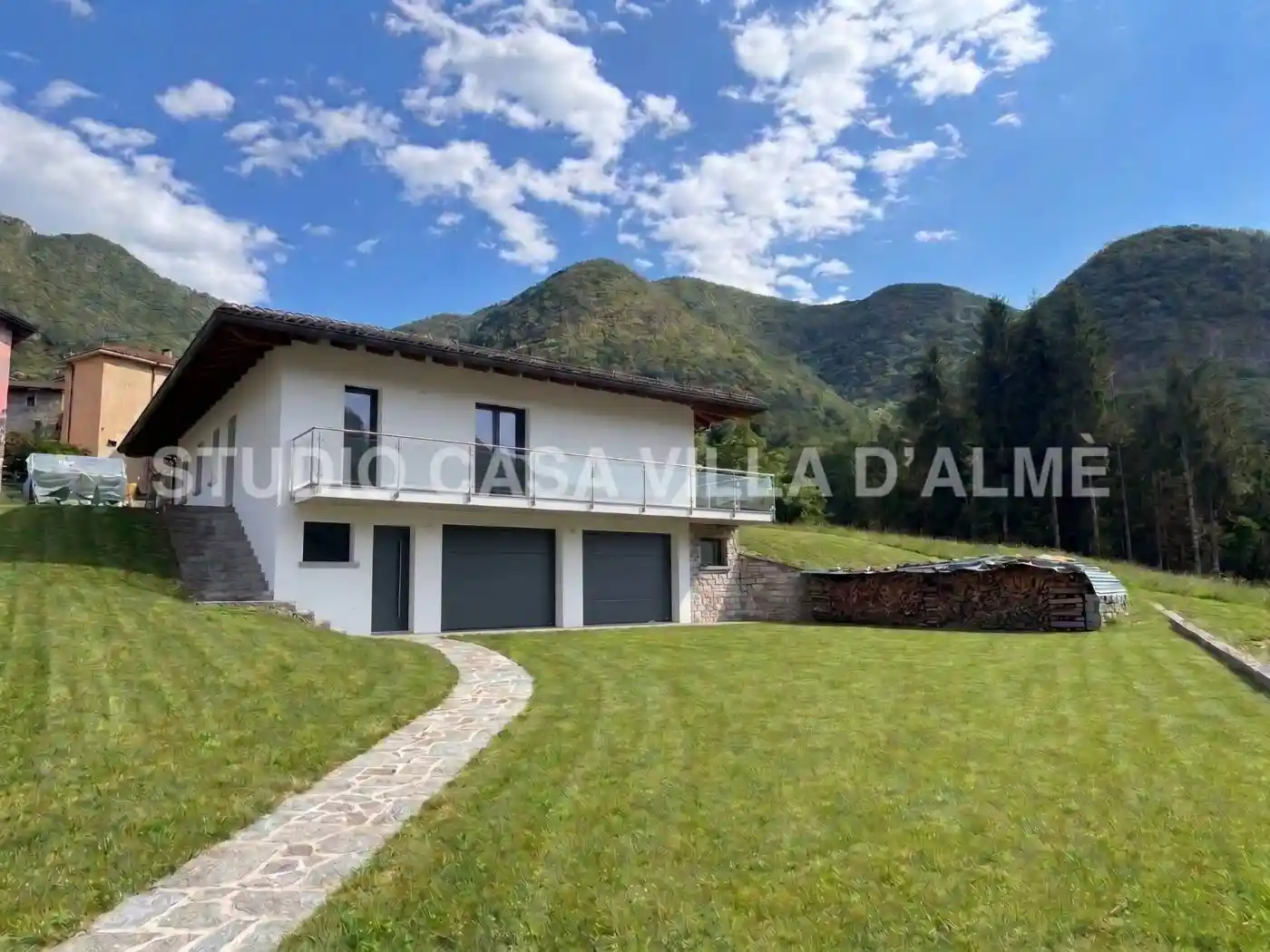 Villa in vendita a Zogno