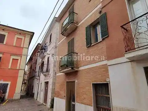 Casa indipendente in vendita a Rapino