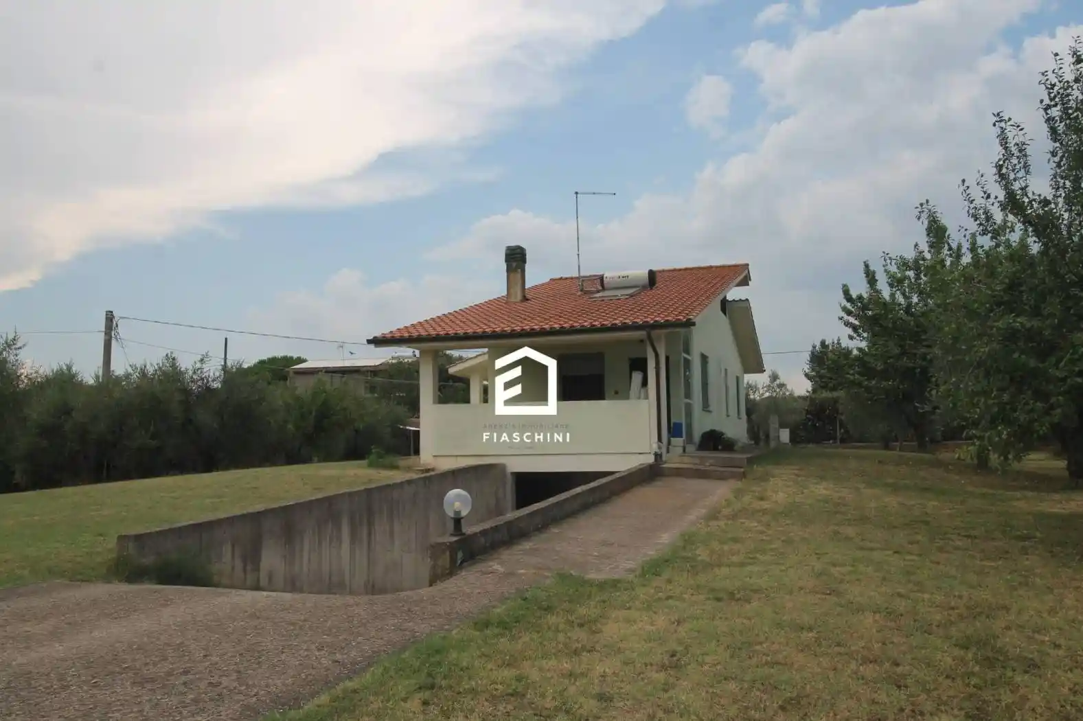 Villa in vendita a Giove