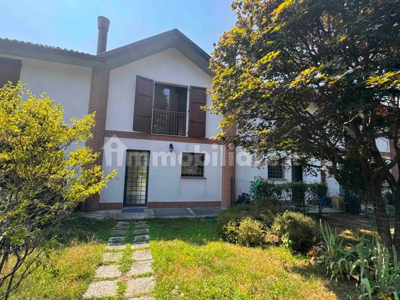 Villetta a schiera in vendita a Travedona-Monate