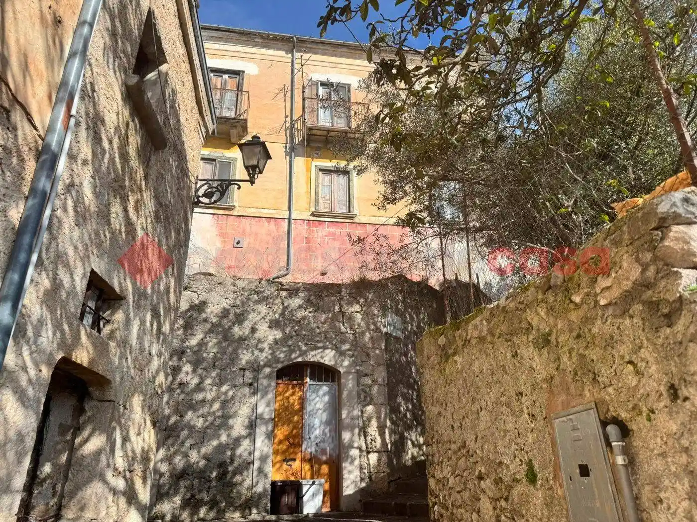 Casa indipendente in vendita a Pesche