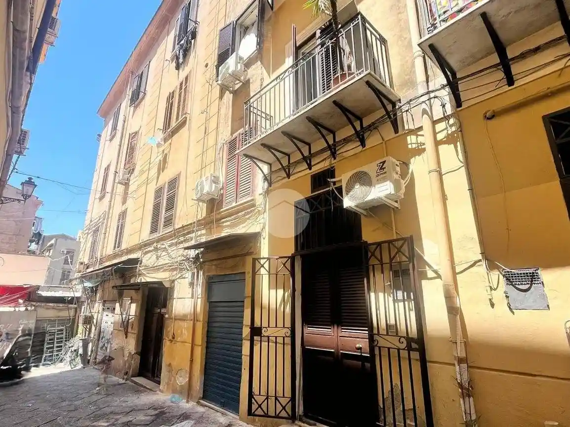 Appartamento in vendita a Palermo